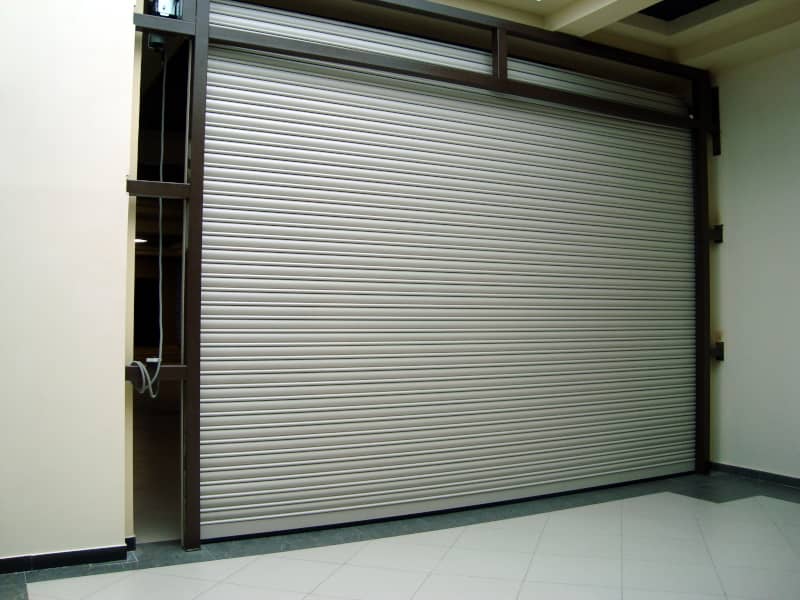 Роллетные ворота DoorHan в Хакасии с установкой